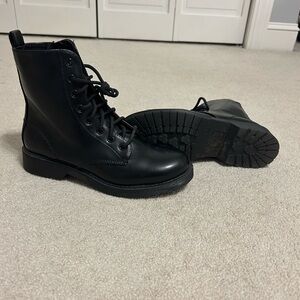 Black Size 9 Lace Up Boots